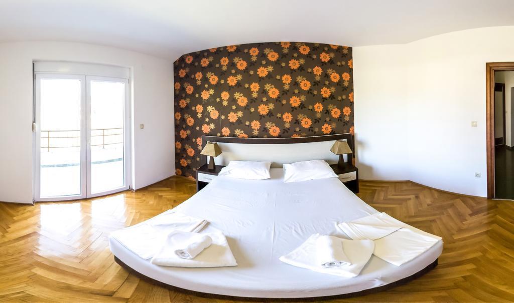 Novi Apartments Herceg Novi Eksteriør billede